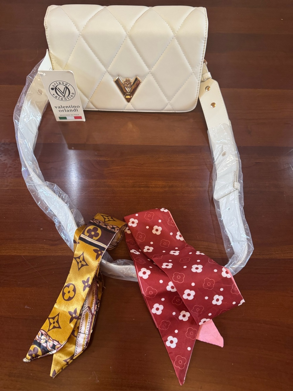 NWT Valentino Orlandi Cream Quilted Crossbody with Gold V Clasp